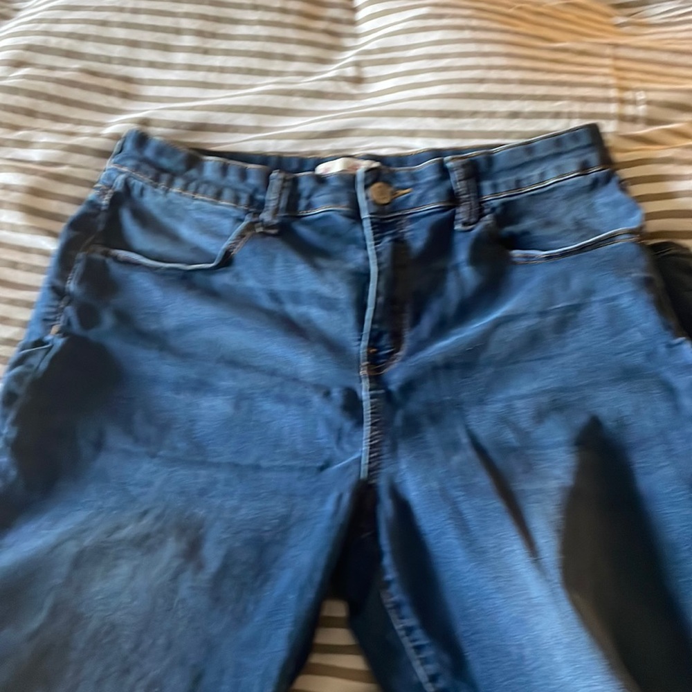 STRAIGHT LEG JEGGING